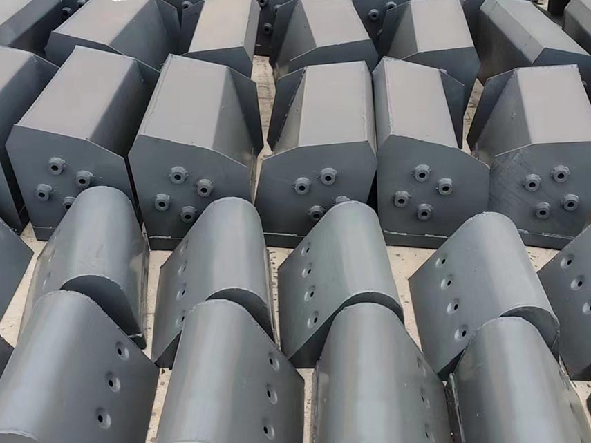 公司擁有機(jī)電總承包叁級(jí)，裝飾裝修貳級(jí)，建筑總